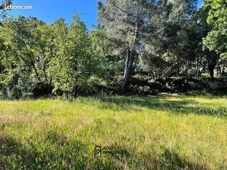 terrain 1 721 m² saint quentin la poterie