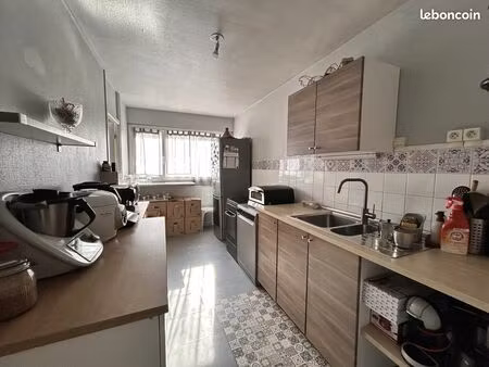 duplex 5 pièces 100 m²