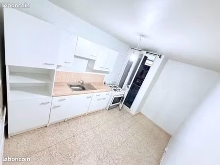 appartement à pissevin 57m2