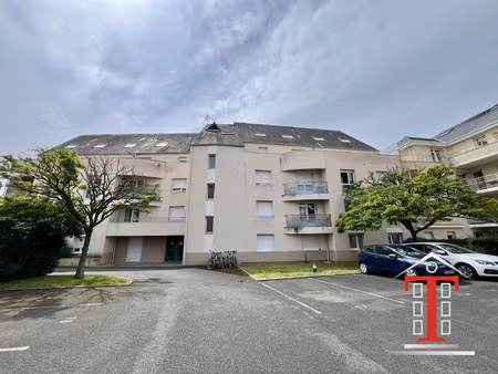 angers bichon t1bis terrasse parking