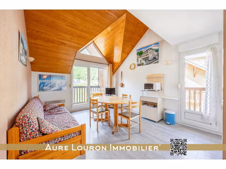 duplex cabine 43.28m² pour 6/8 pers avec double balcon a saint-lary village