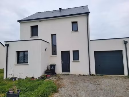 maison 100m² sur 586m² de terrain de 2023