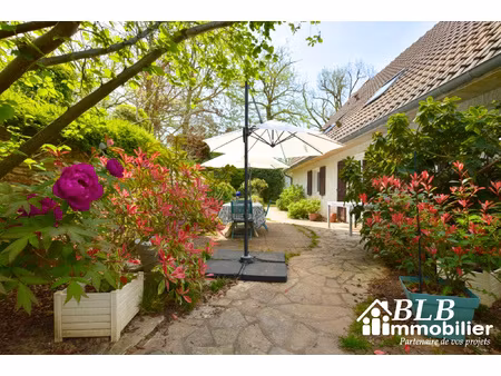 rare maison familiale 212 m2 5 chambres terrain 2 200