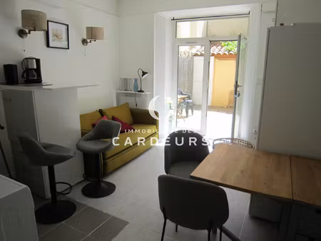 location appartement studio terrasse aix en provence centre