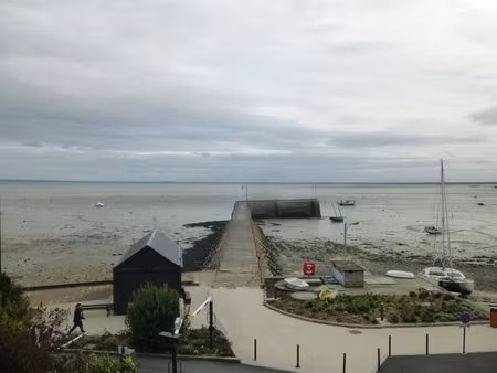 cancale  la houle. appt.t3 - vue mer - 2ème étage- parking pri