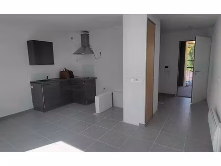 location appartement  38.87 m² t-2 à montpellier  735 €