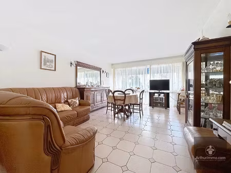 vente appartement 3 pièces 70 m2 à roanne