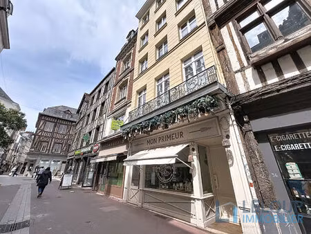 appartement f2 meublé - proximité place des carmes