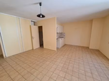 studio 30m² - la roche-sur-foron