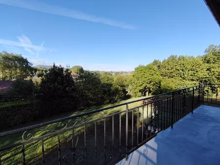 urrugne - appartement t4 vide renové