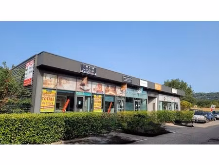 local commercial callian