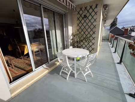 rare - superbe appartement de 123 m² avec terrasse et garage