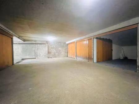 paris 14e - box de stationnement - 12 70 m²