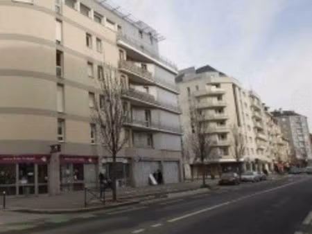 a louer - agence giboire - garage - rennes saint helier