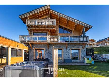 chalet contemporain récent avec vue sur les sommets et prestations haut de gamme