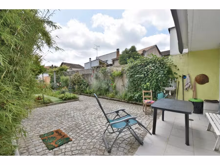 maison à vendre sainte livrade sur lot 4 pièce(s) 80m2 158 000€