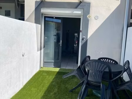 studio avec terrasse