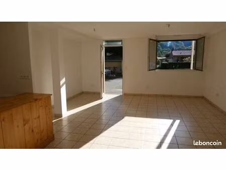 appartement t4