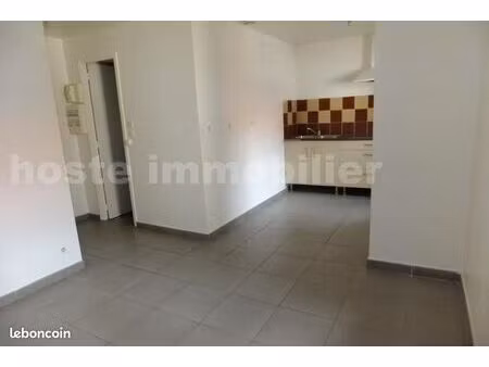 studio 1 pièce 23 m²