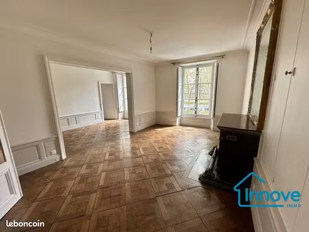 appartement 5 pièces 121 m²