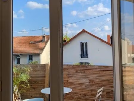 t3 avec terrasse