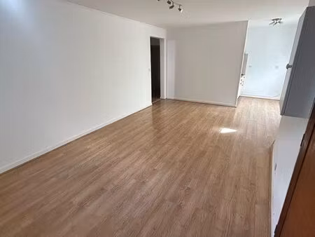 t3 hyper centre secteur rue de vesle