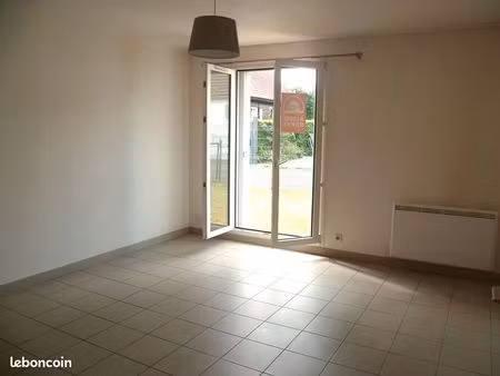 studio 1 pièce 23 m²