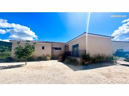 maison 136 m2- 2 suites parentales- terrain 1000 m2 - 2021 - sans travaux