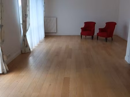 appartement 4 pièces 105 m²