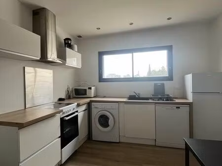 appartement meublé t1 dans villa récente