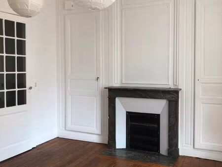 appartement avec balcon grande rue