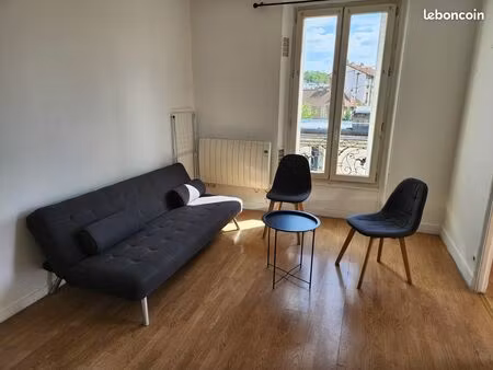 agréable f2  bien entretenu  quartier des écrivains