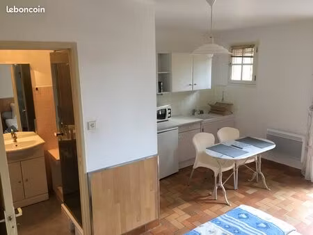 studio meublé