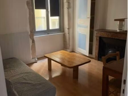 location bail étudiant