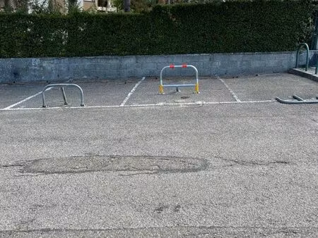 parking à louer gaillard