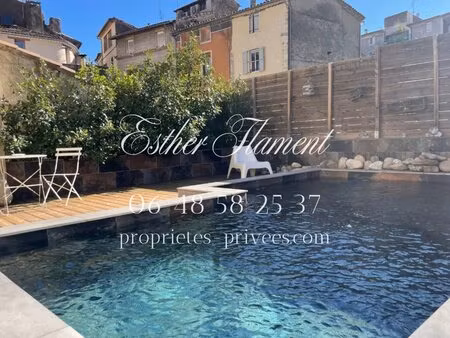 ensemble immobilier avec extérieur centre anduze