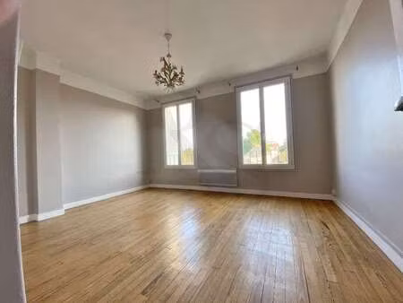 location appartement 2 pièces à argentan (61200) : à louer 2 pièces / 62m² argentan