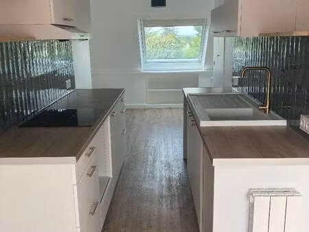 location appartement 2 pièces à auray (56400) : à louer 2 pièces / 31m² auray