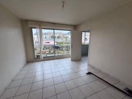 location appartement 3 pièces à saint-lô (50000) : à louer 3 pièces / 62m² saint-lô