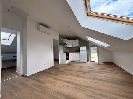 beau t3 neuf avec terrasse !