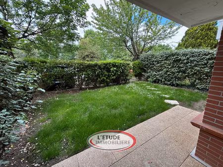 carquefou  t2 avec terrasse et jardin privatif