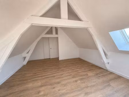 t4 - 52.53m ²