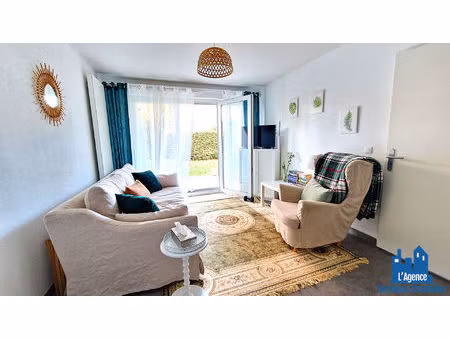 exclusivite ! eysines - la lesque/montalieu - appartement t2 de 40m² - rdj - terrasse 6.50