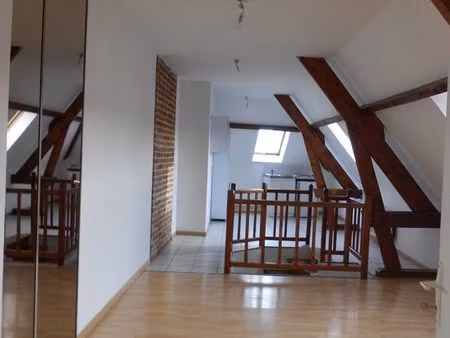 louviers  centre ville  f2 avec stationnement