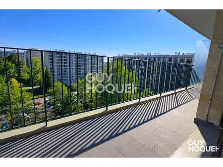 2 pièces 52 m² + grand balcon plein sud