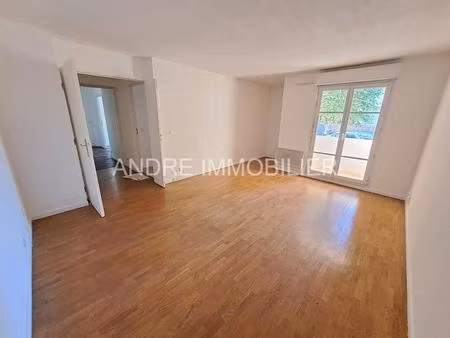 location d'un appartement 3 pièces (58 m²)  à poissy