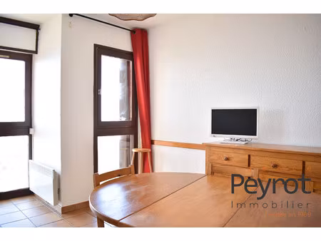 studio cabine - aerolithe 124-106 font-romeu