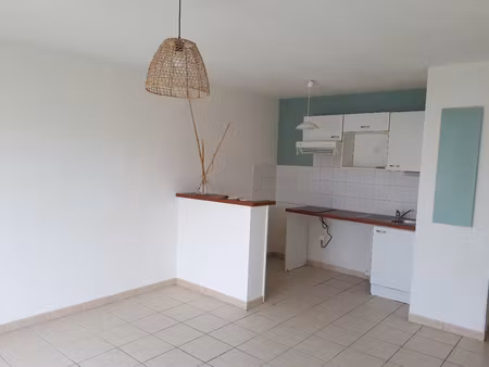 appartement tonnay charente 2 pièce(s)