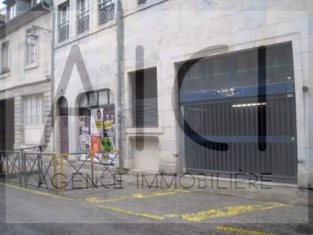8 rue de vignier 25000 besancon - réf. 1030 ■ a louer garage n° 307 (emplacement n° 88)