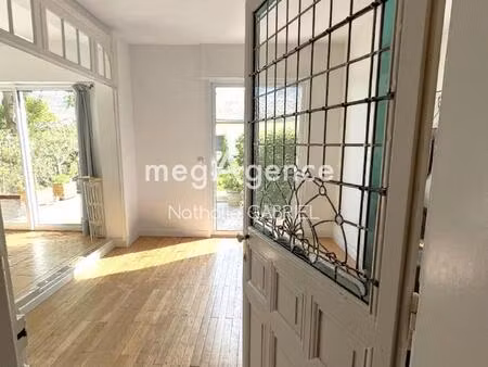 angers - belle angevine avec jardin de 4 chambres + bureau et dépendance